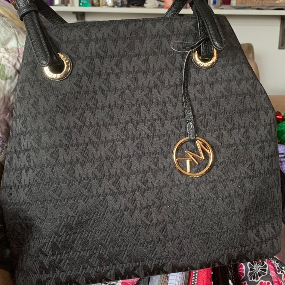 MK purse